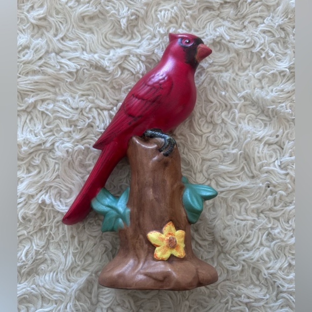 Red Cardinal Bird‎ Figurine